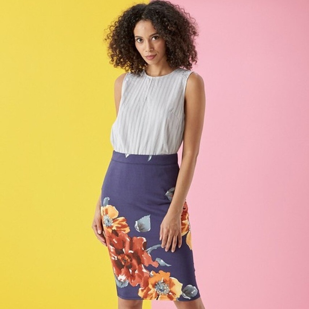 Light Navy Floral Pencil Skirt